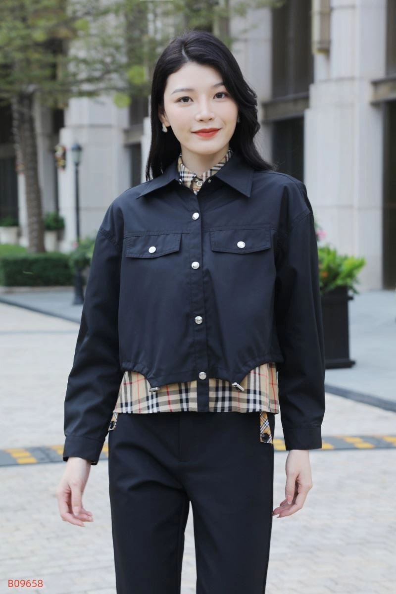 Burberry Outwear OdorResistant 104104