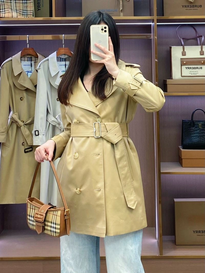 Burberry Outwear Durable 104106