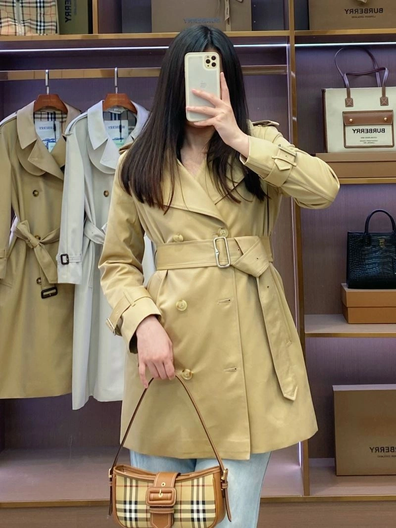 Burberry Outwear Durable 104106