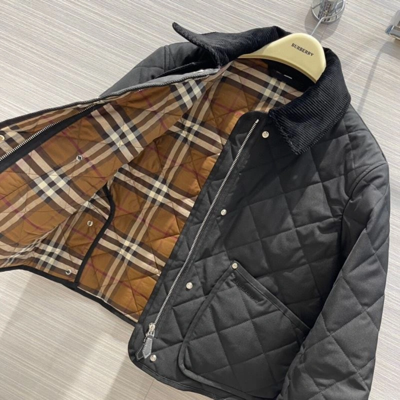 Efficient Burberry Outwear 104148
