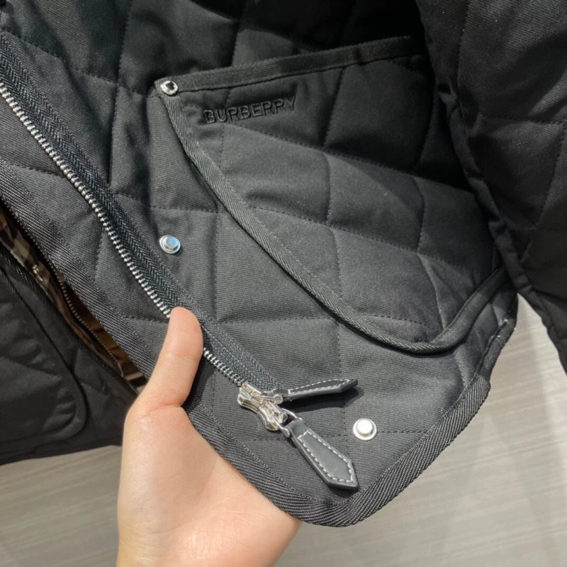 Efficient Burberry Outwear 104148