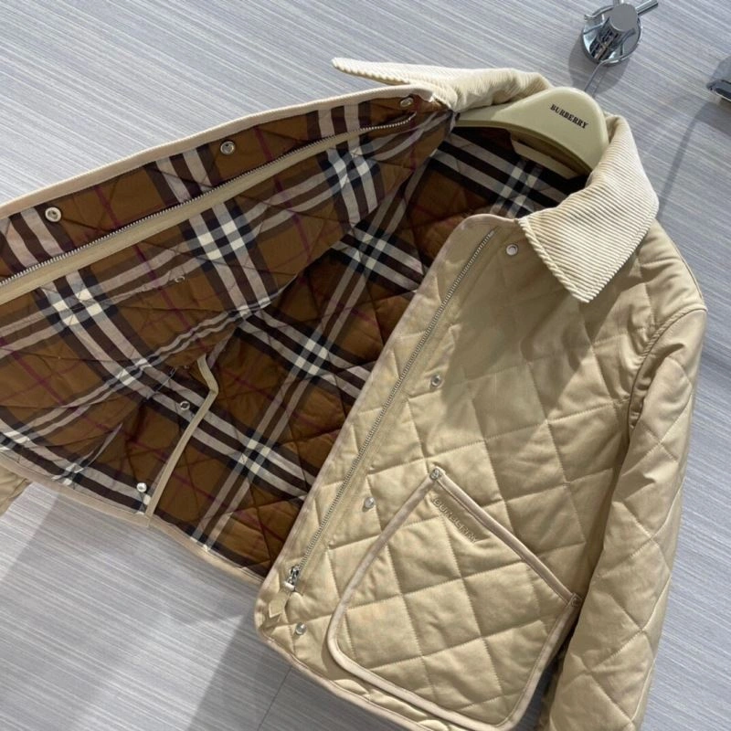 Practical Burberry Outwear 104128