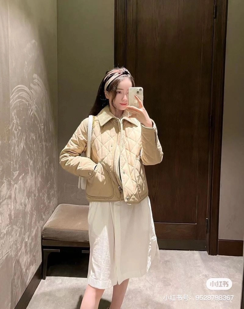 Practical Burberry Outwear 104128