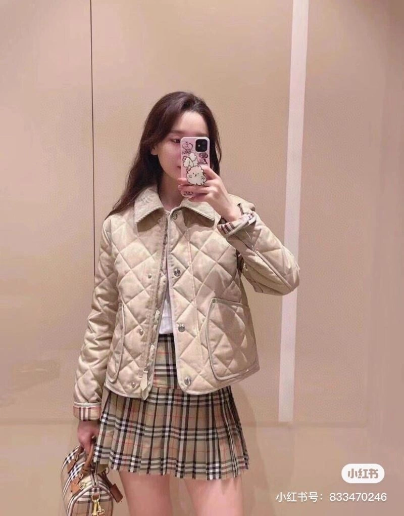 Practical Burberry Outwear 104128