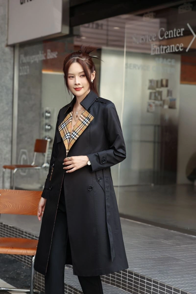 SoftTouch Burberry Outwear 104097