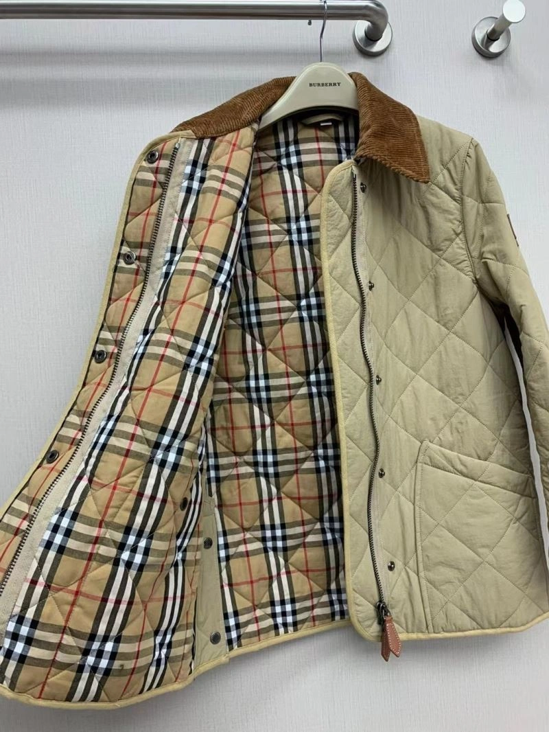 Packable Burberry Outwear 104090