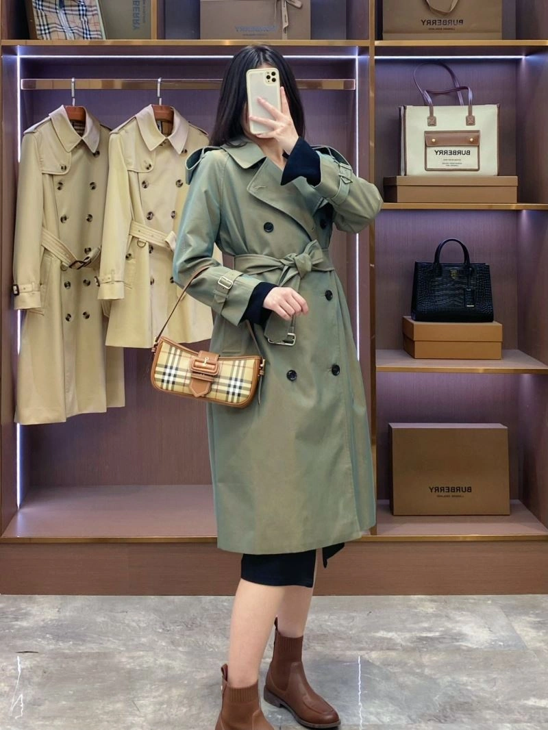 Comfortable Burberry Outwear 104073