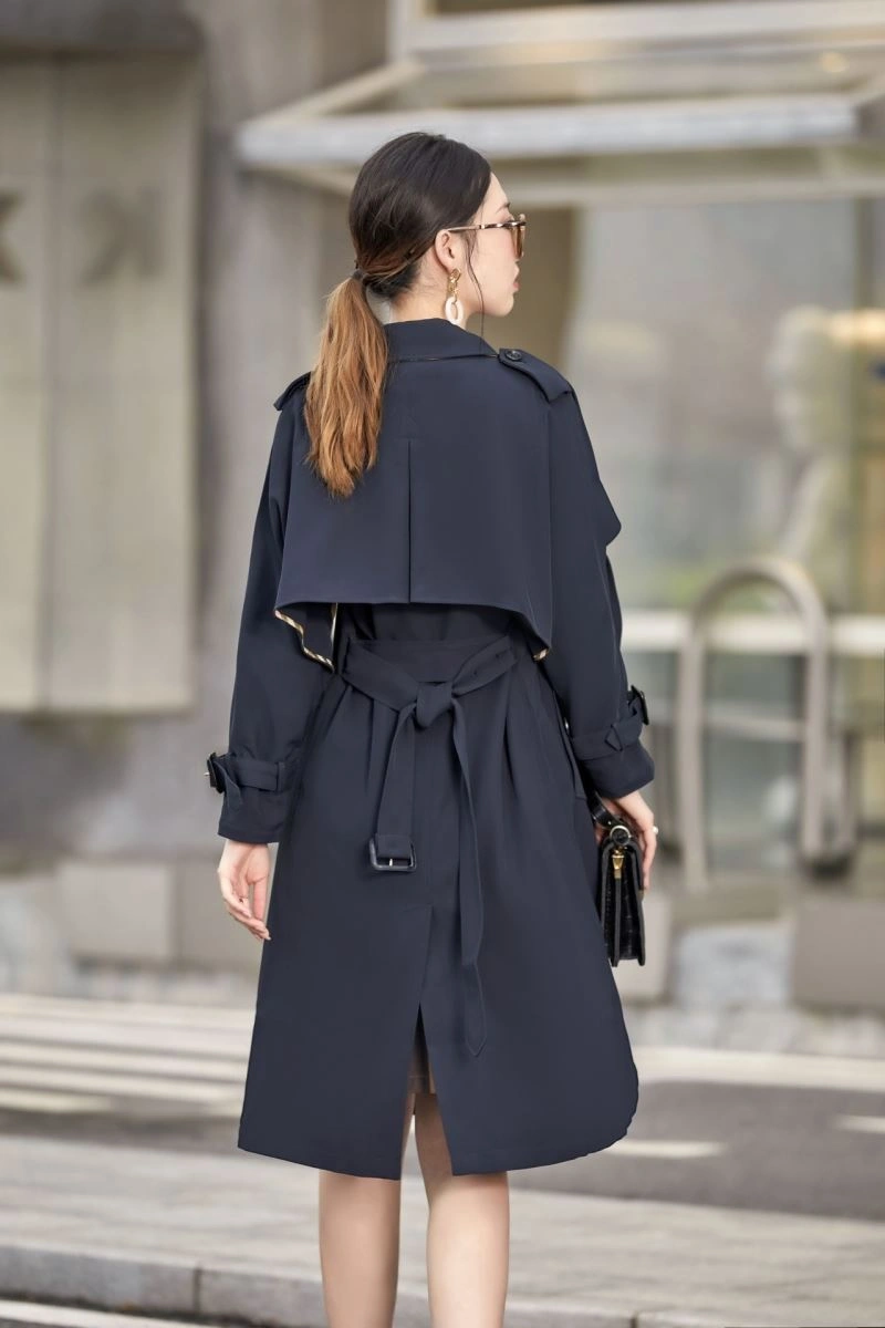 Burberry Outwear Stretchable 104119