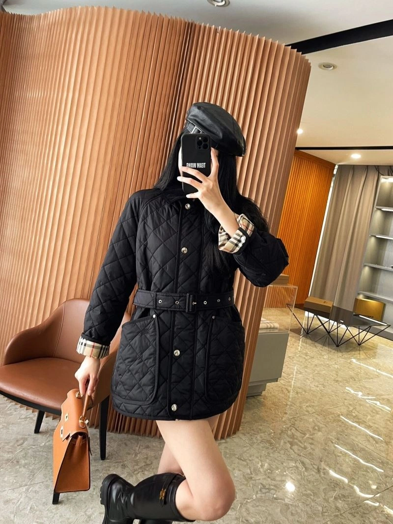 Burberry Outwear Youthful 104111
