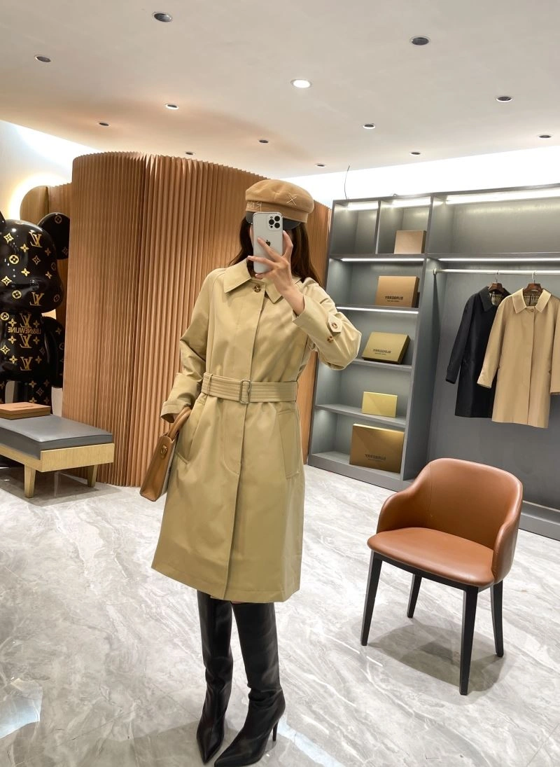 Burberry Outwear ModernLook 104067