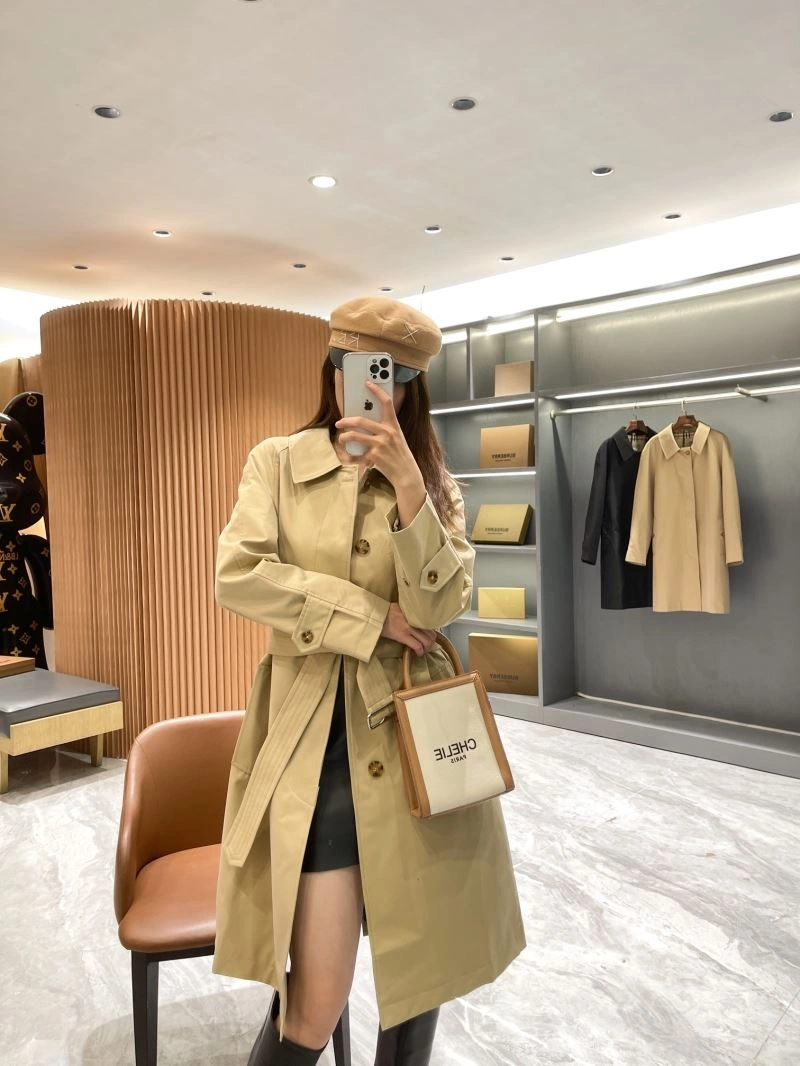 Burberry Outwear ModernLook 104067