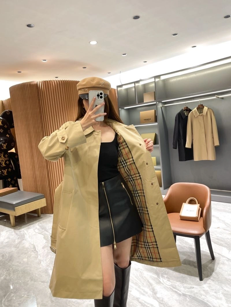 Burberry Outwear ModernLook 104067