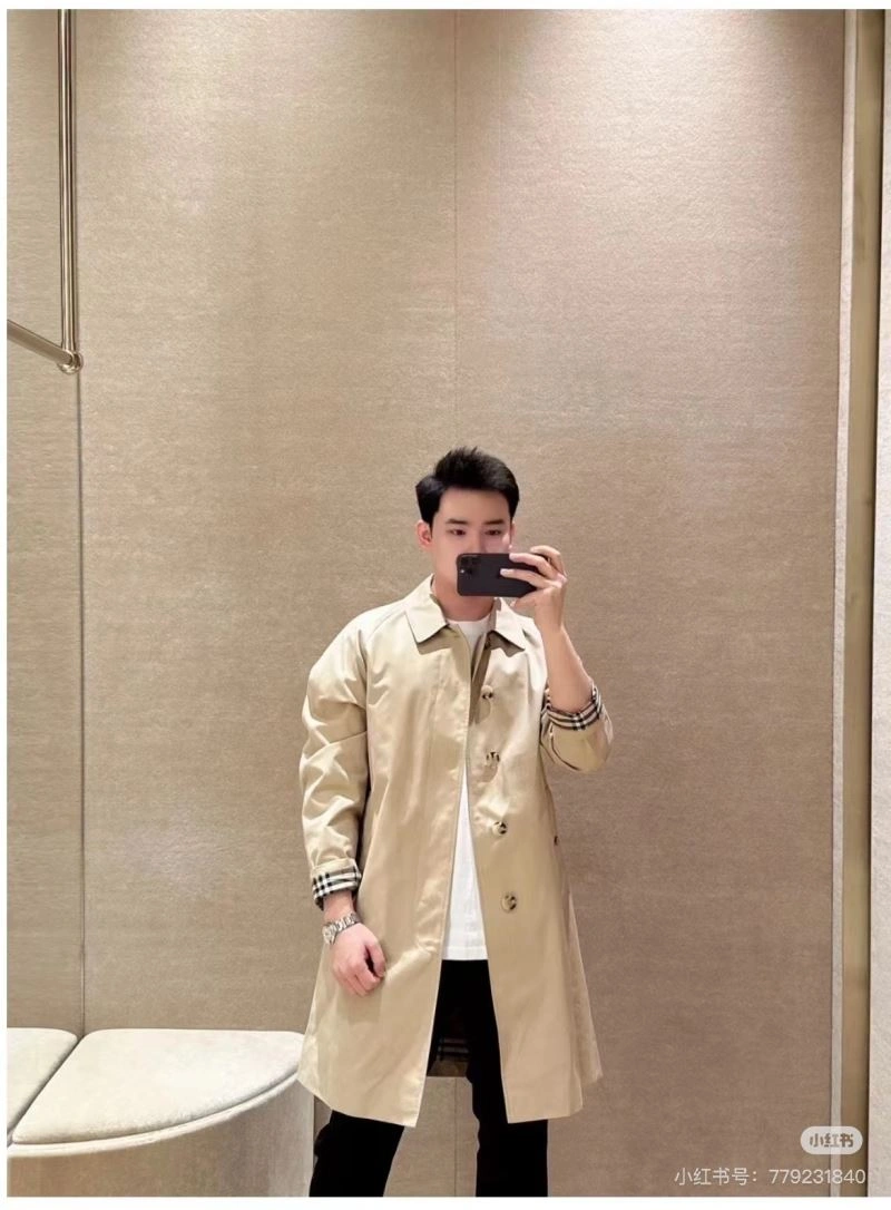 Burberry Outwear Sporty 104093