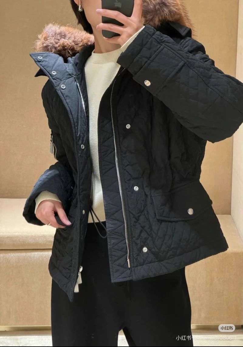 Youthful Burberry Outwear 104105