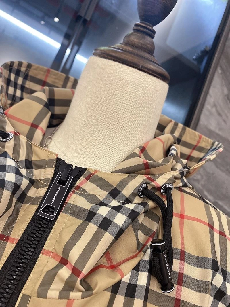 Burberry Outwear FlexibleFit 104091