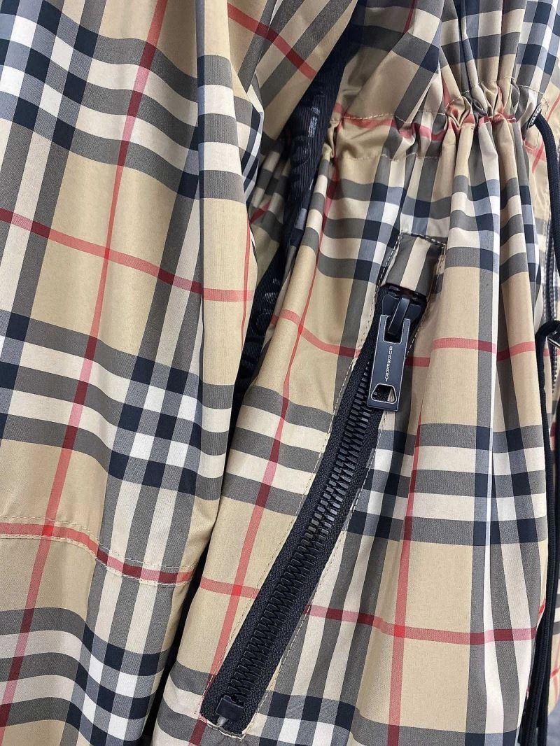 Burberry Outwear FlexibleFit 104091