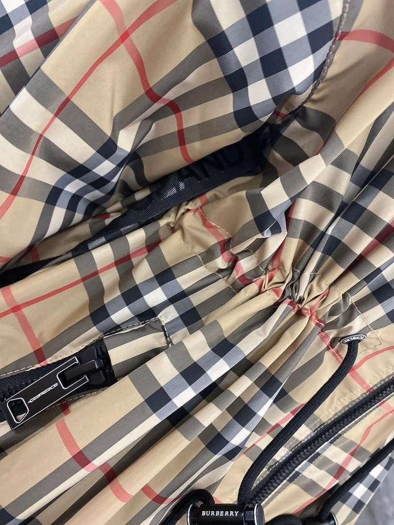 Burberry Outwear FlexibleFit 104091