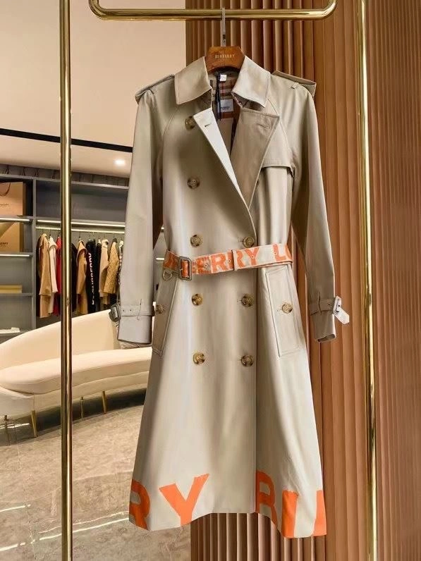 Burberry Outwear Casual 104042