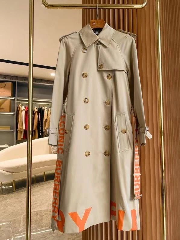Burberry Outwear Casual 104042