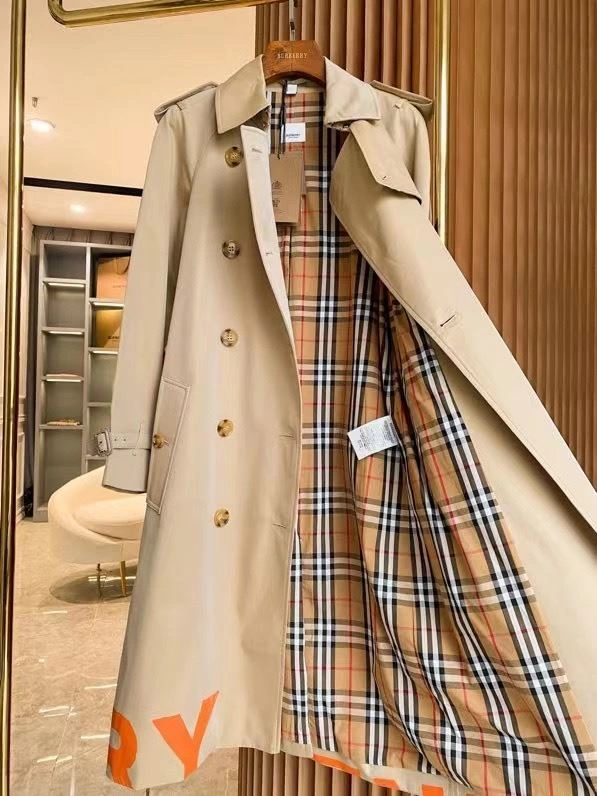 Burberry Outwear Casual 104042