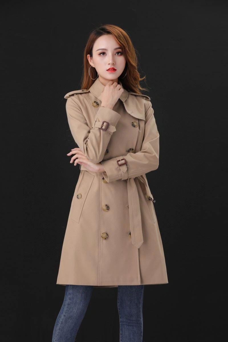 Stylish Burberry Outwear 104038