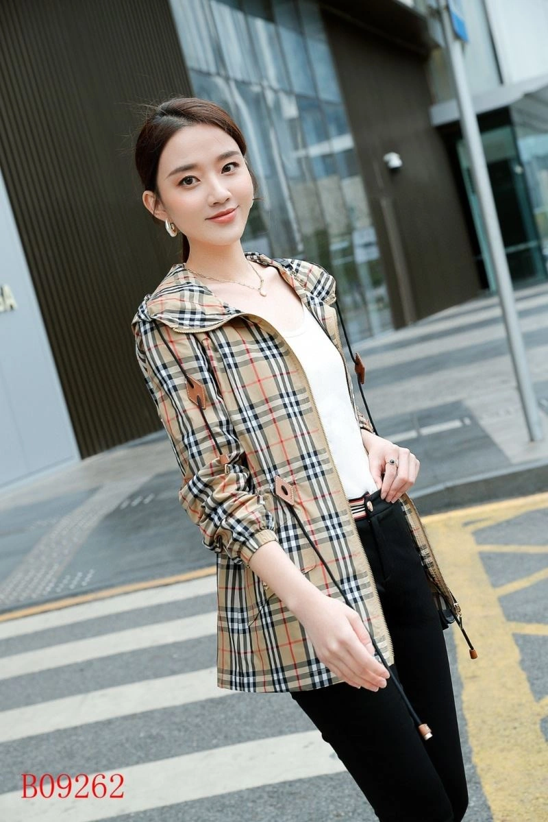 Burberry Outwear Flexible 104080