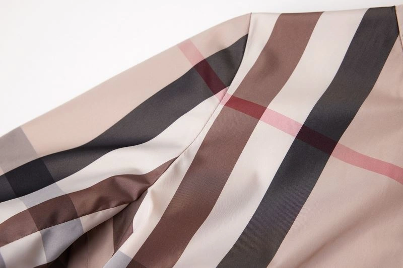 Efficient Burberry Outwear 104036