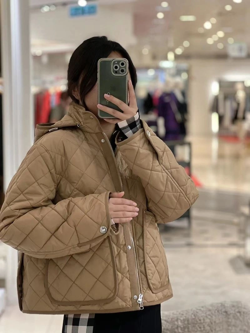 Burberry Outwear OnTrend 104027