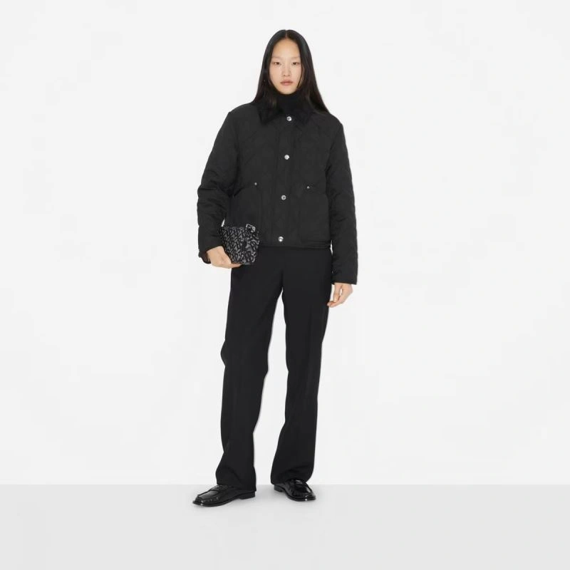 Sporty Burberry Outwear 104024