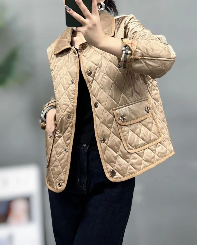 MultiPurpose Burberry Outwear 104034