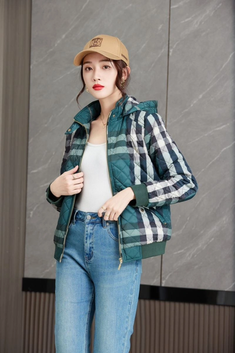 Fashionable Burberry Outwear 104023