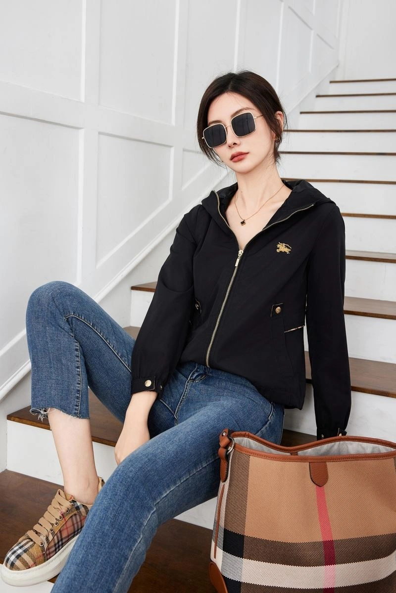 Supportive Burberry Outwear 104014