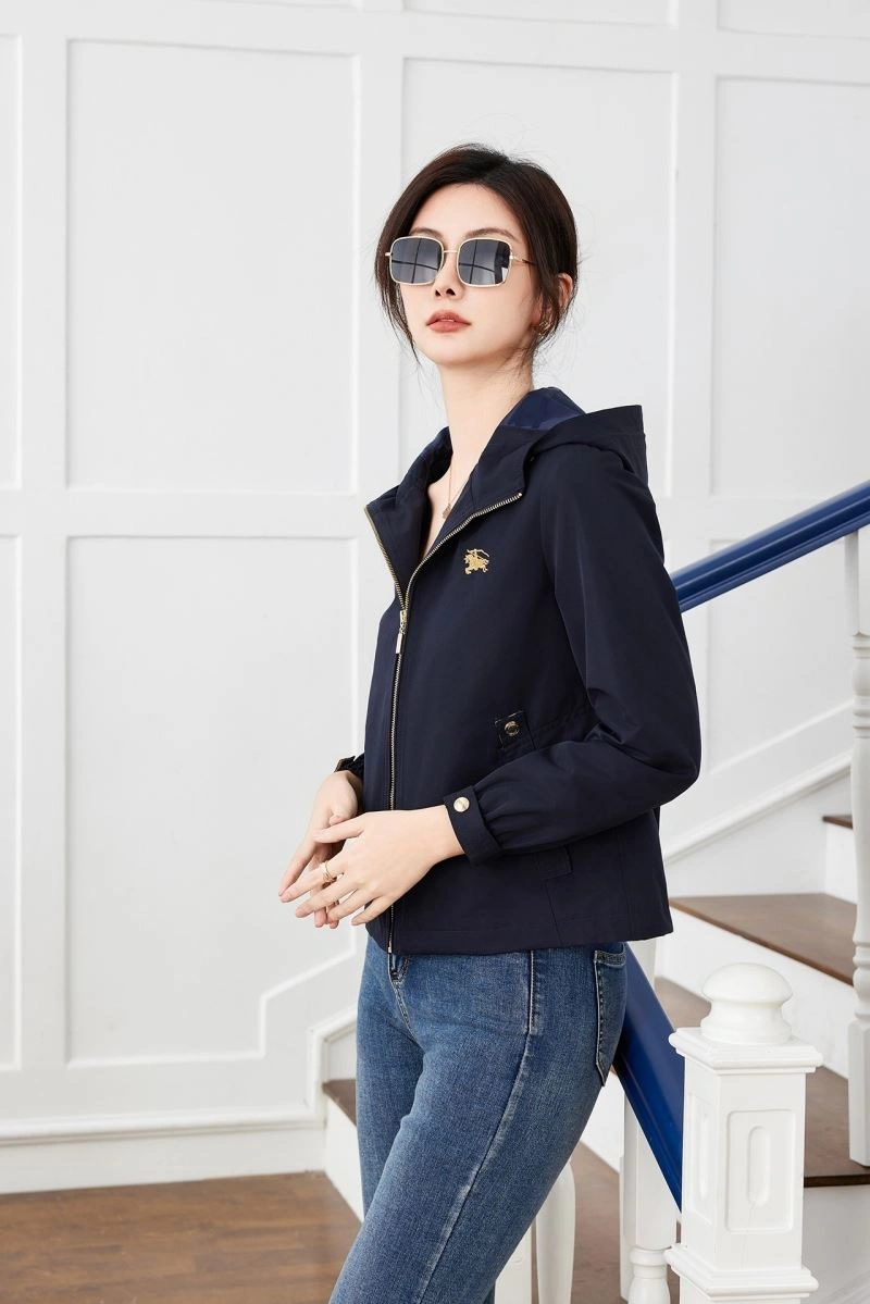 Supportive Burberry Outwear 104014