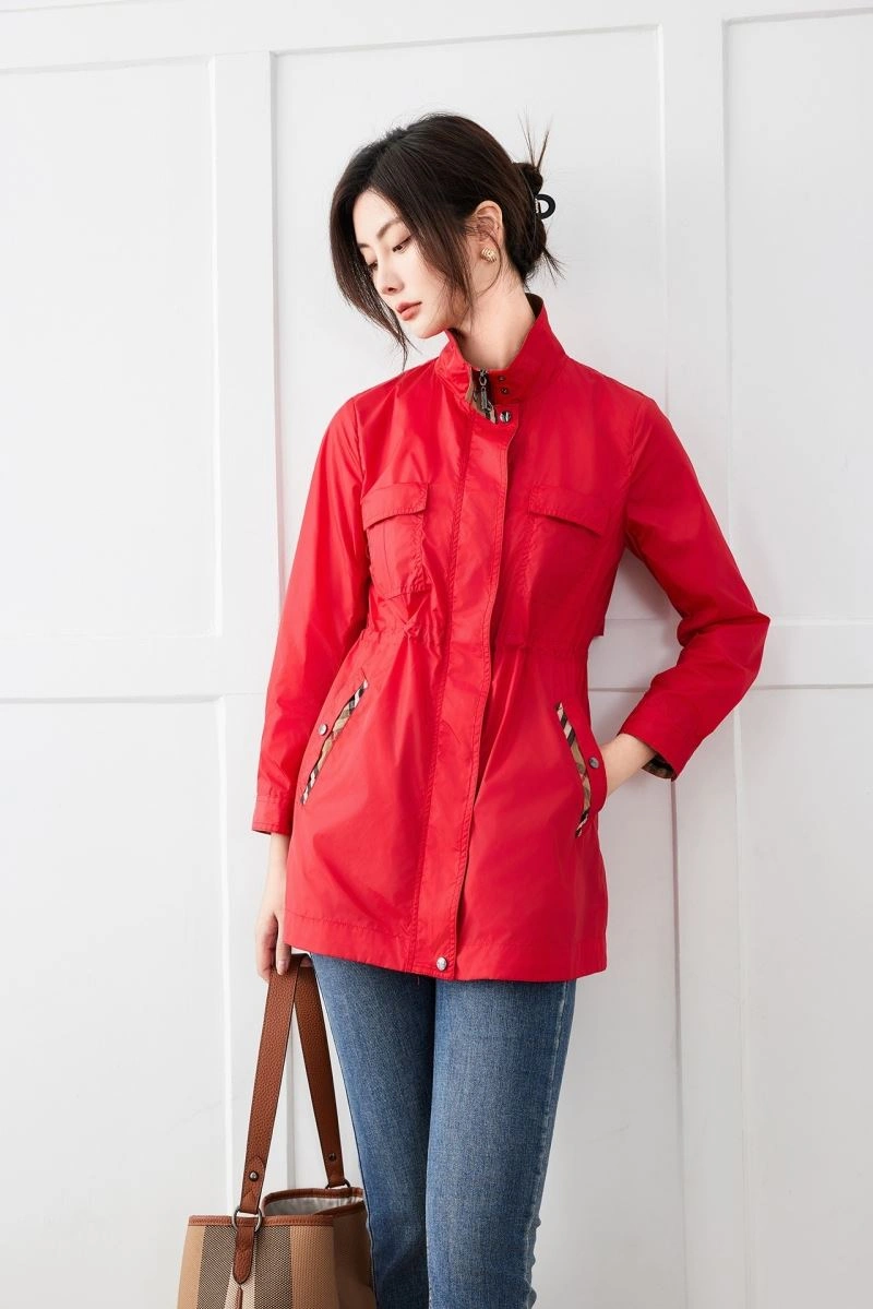 Burberry Outwear Trendsetting 104008
