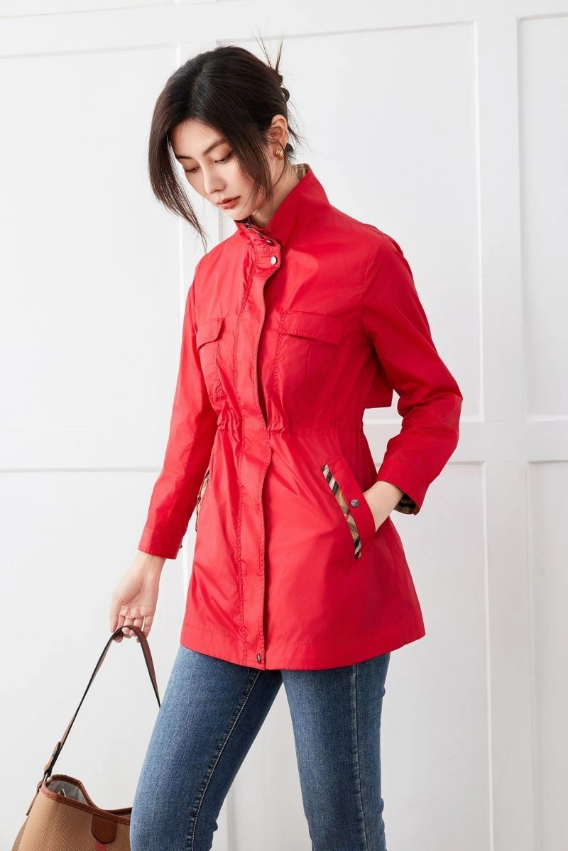 Burberry Outwear Trendsetting 104008
