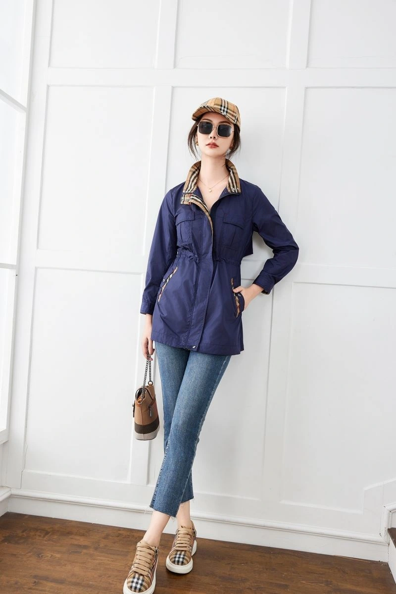 Burberry Outwear Bold 104002