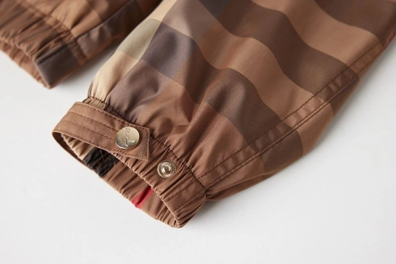 Burberry Outwear WrinkleFree 104005