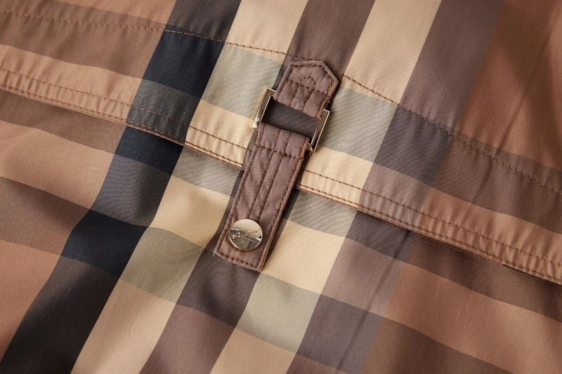 Burberry Outwear WrinkleFree 104005