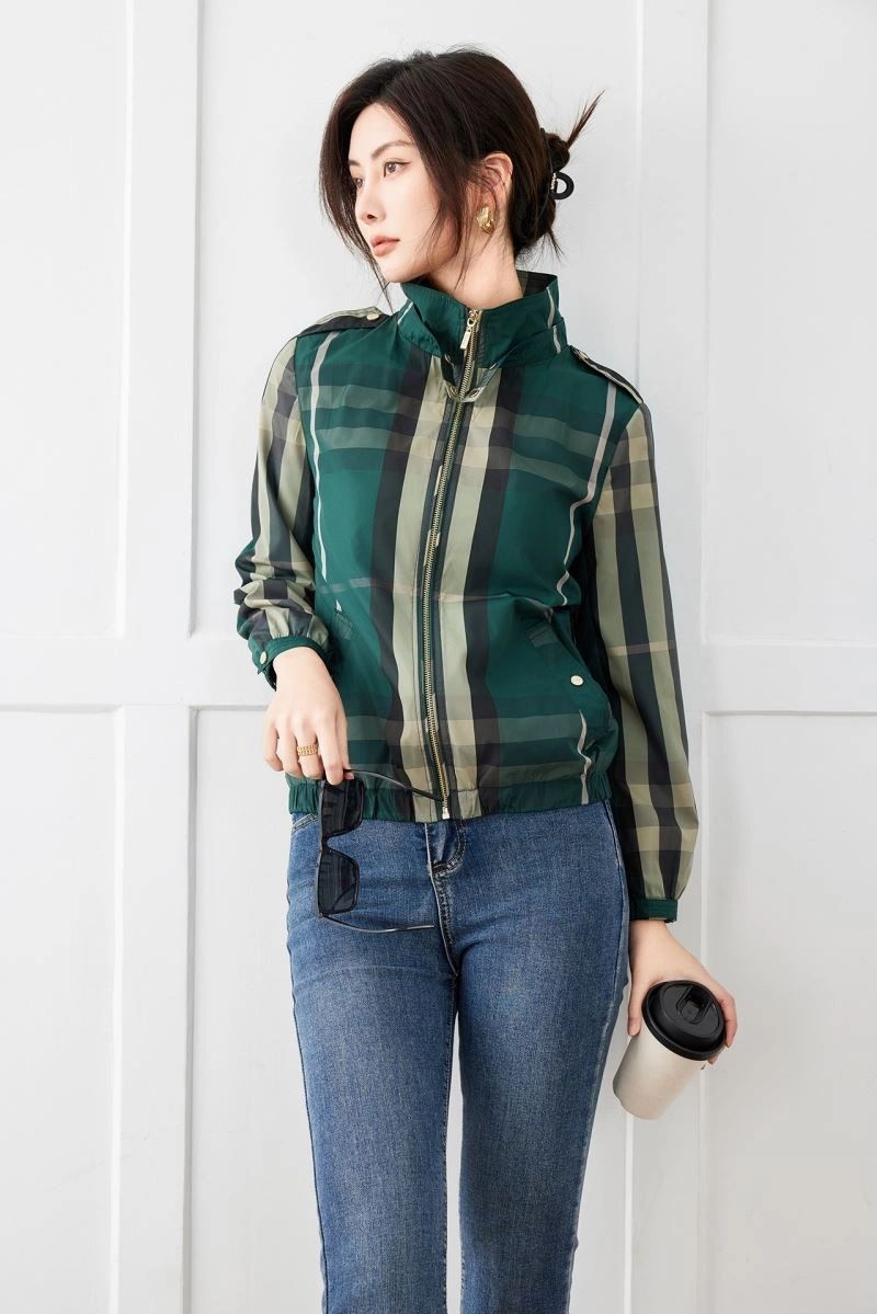 SoftTouch Burberry Outwear 104003