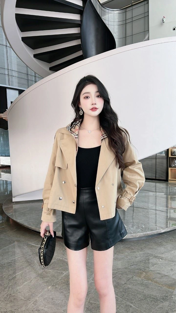 Burberry Outwear Unisex 104004