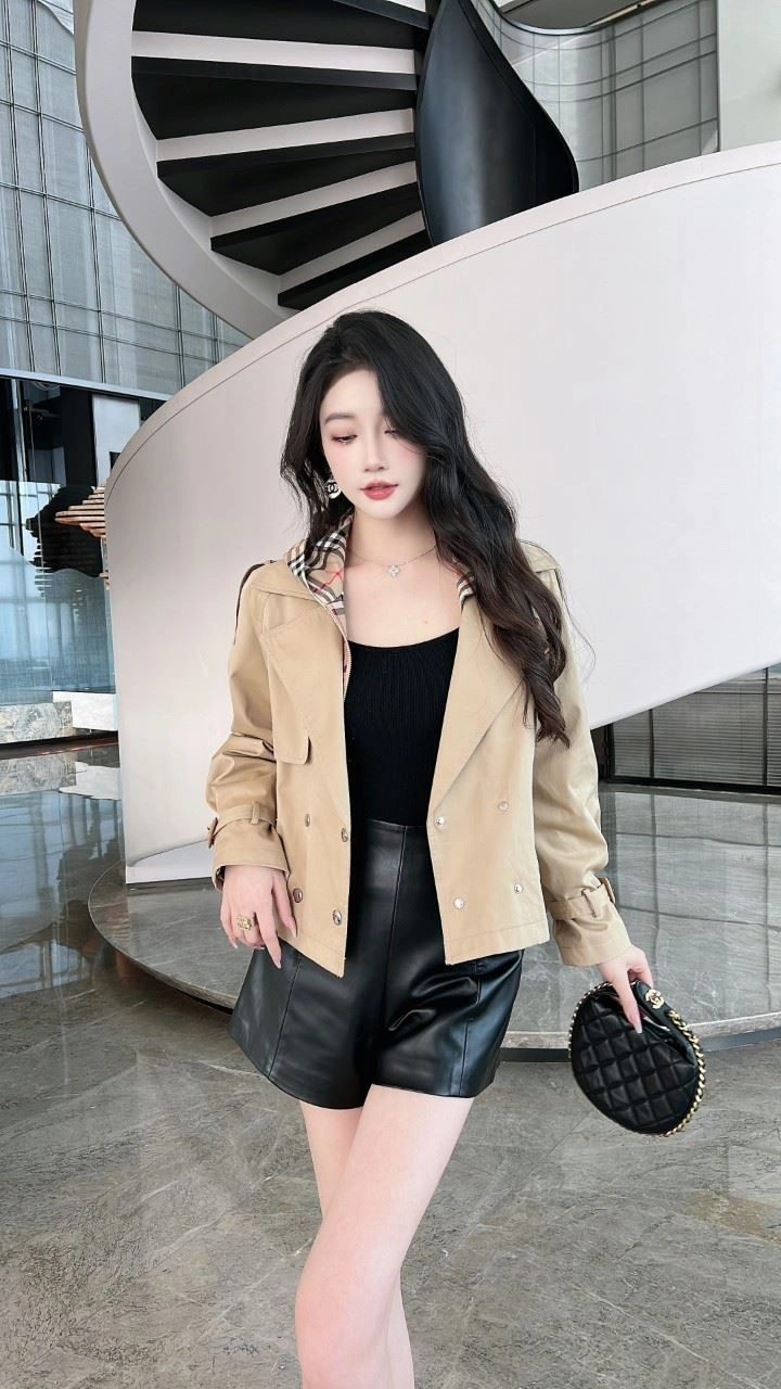 Burberry Outwear Unisex 104004