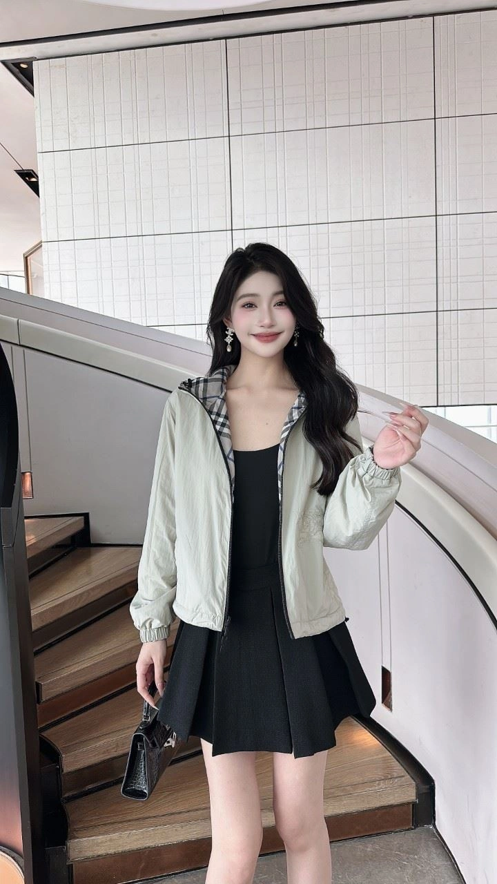 Burberry Outwear WellDesigned 104051