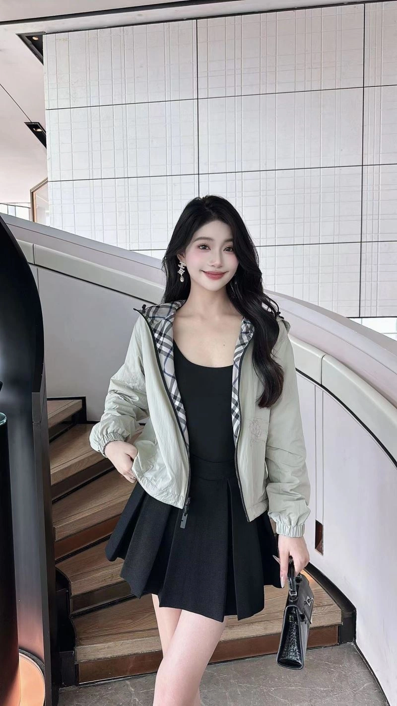 Burberry Outwear WellDesigned 104051