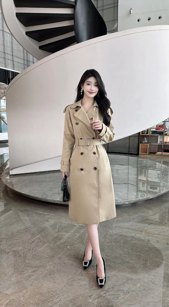 Burberry Outwear EasyMatch 104006