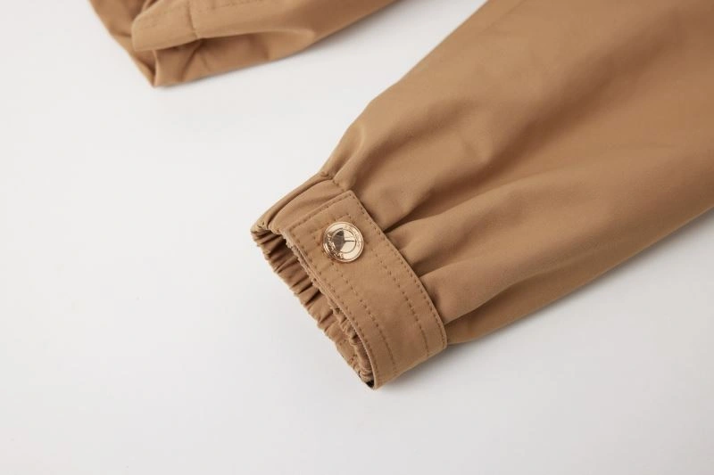 Flexible Burberry Outwear 104050