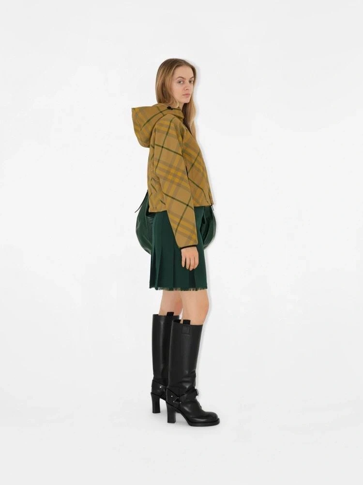 Burberry Outwear EasyMatch 103992