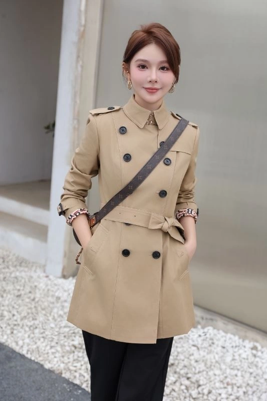 Durable Burberry Outwear 103981