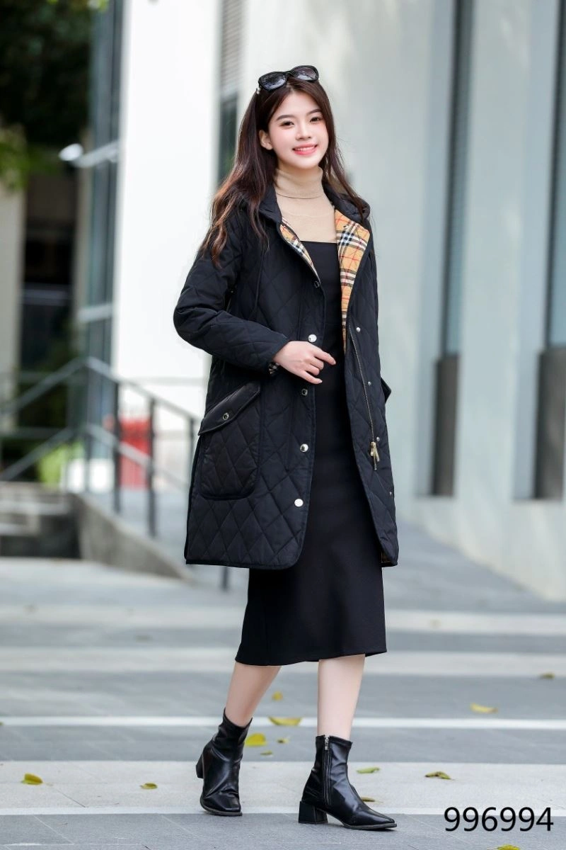 Burberry Outwear Stylish 104007