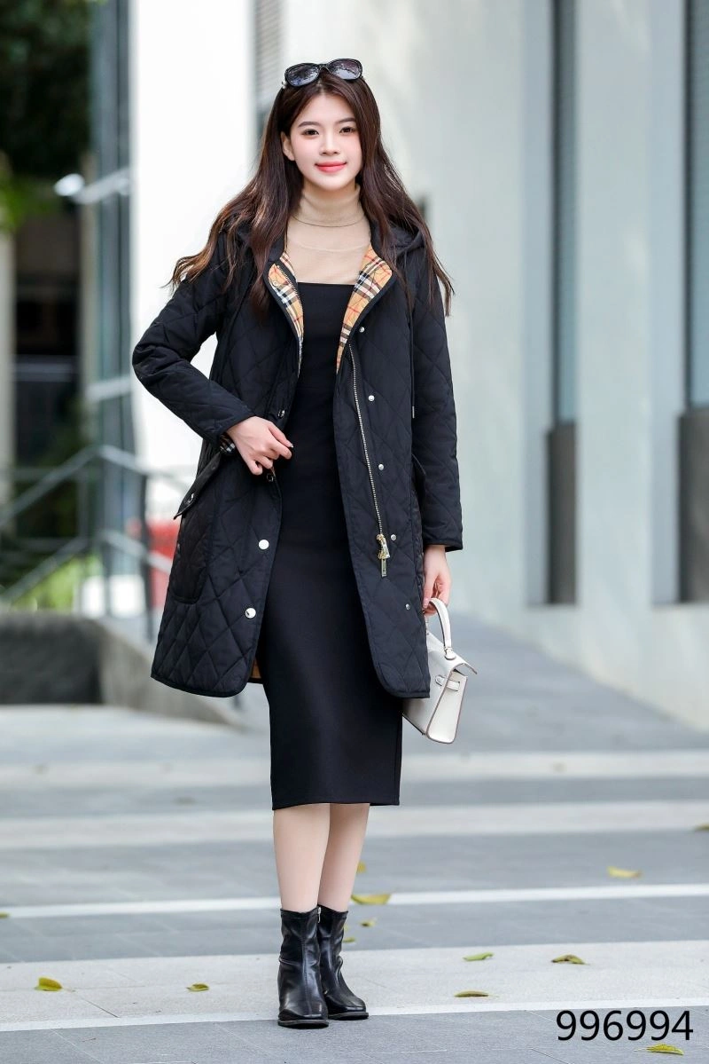 Burberry Outwear Stylish 104007