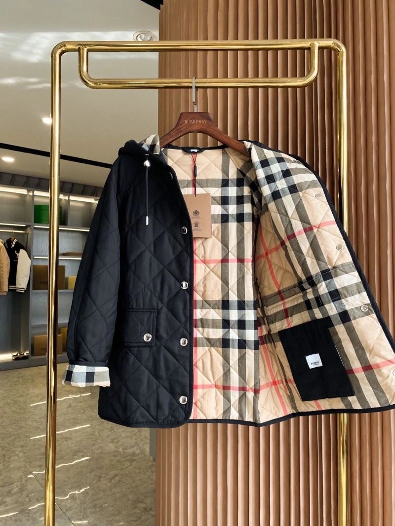 Burberry Outwear Neat 103967
